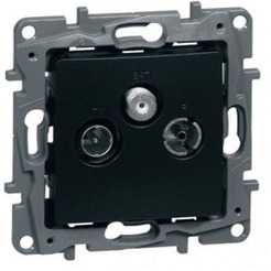 Розетка Legrand Etika 672656