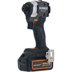 Набор электроинструментов DeWalt DCK200MP2T (шуруповерт, винтоверт, 2 АКБ, кейс)