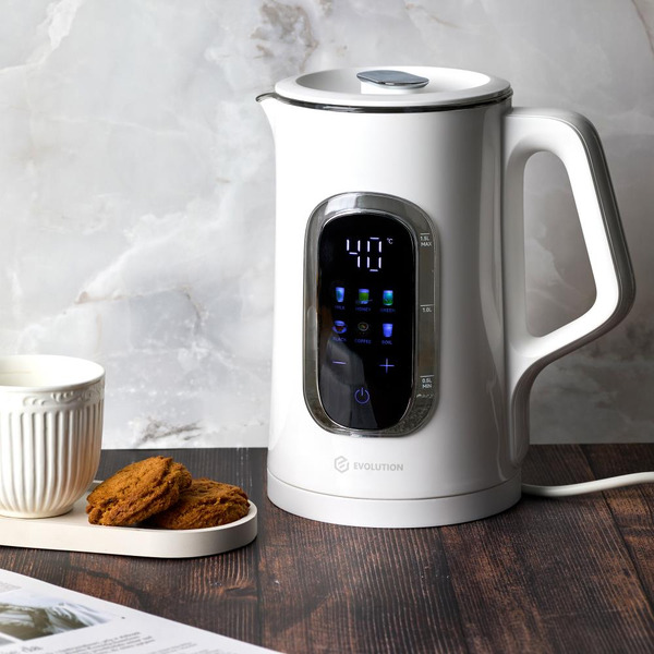 Электрический чайник EVOLUTION KG15153 LCD