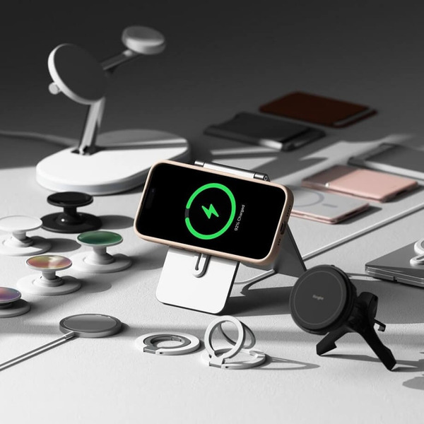 Чехол RINGKE SILICONE MAGNETIC MAGSAFE для IPHONE 16 PRO MAX PINK SAND