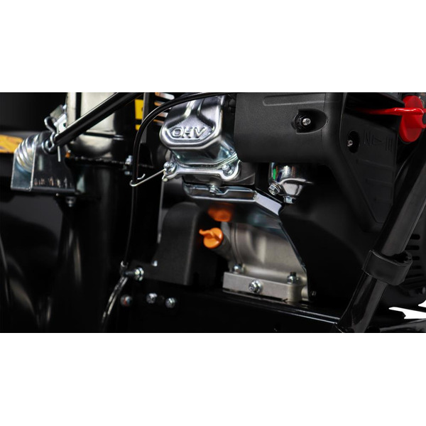 Снегоуборщик CHAMPION STT761E