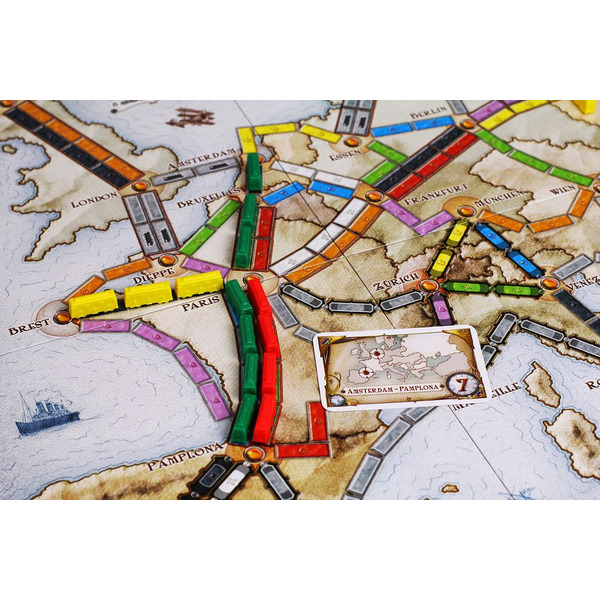 Настольная игра Hobby World Ticket to Ride: Европа