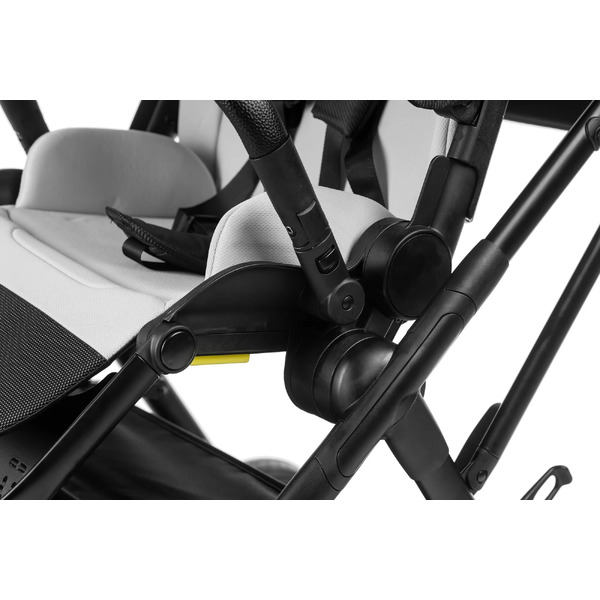 Детская прогулочная коляска Labalu Wave Q7 (черный)