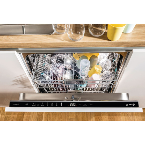 Встраиваемая посудомоечная машина Gorenje GV642E90