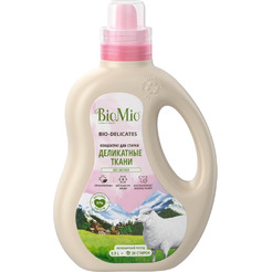 Гель для стирки деликатных тканей экологичный BioMio BIO-DELICATES 900 мл