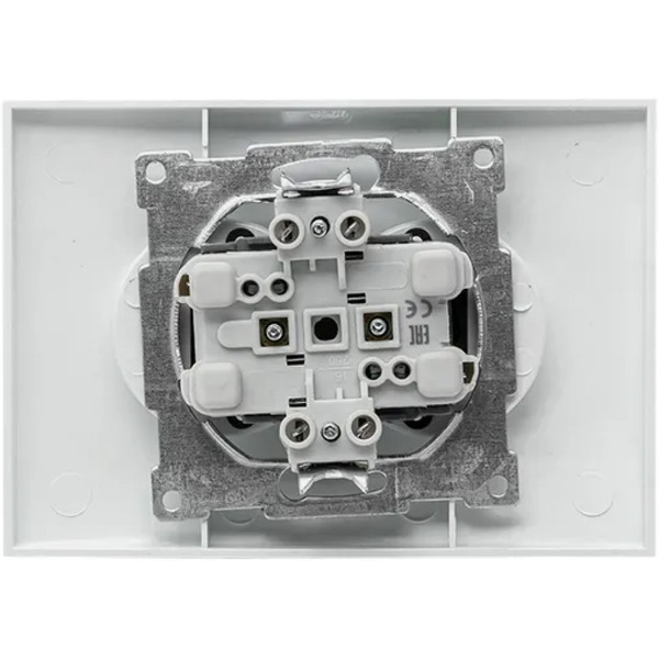 Розетка EKF Валенсия 2-местная (10А, белый)