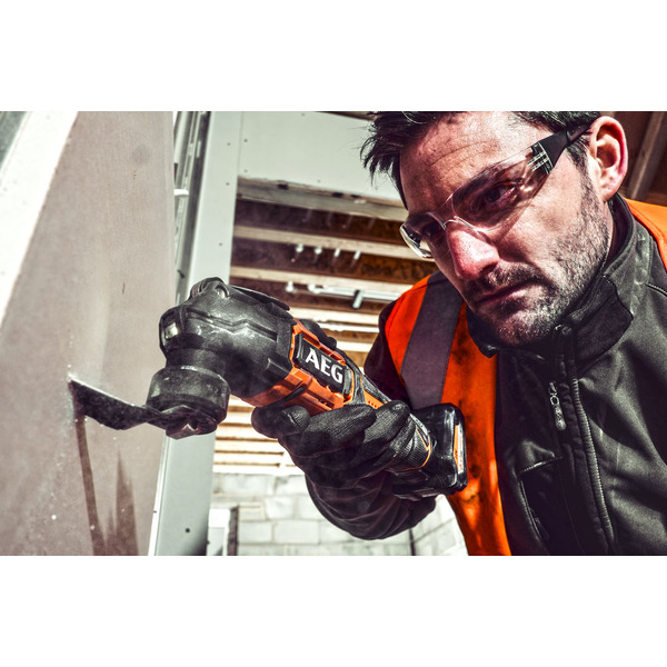 Многофункциональный инструмент AEG Powertools BMT12C (4935464030 без АКБ и ЗУ)