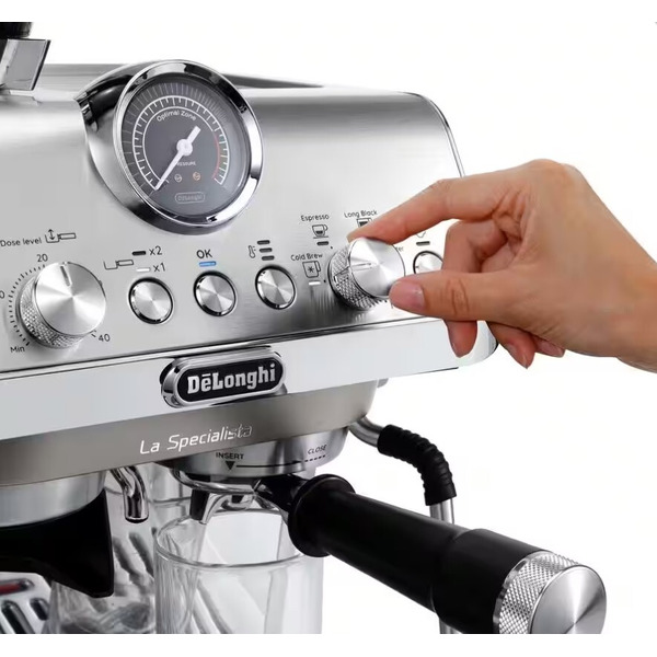 Кофеварка DeLonghi EC9255.M