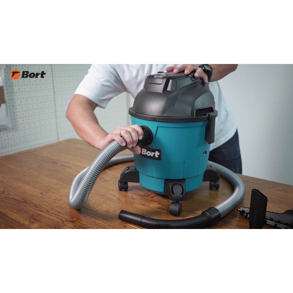 Пылесос Bort BSS-1218 (91272256)