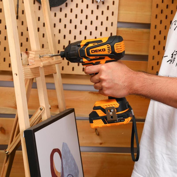 Гайковерт Deko DKIS20-Li 063-4391 (с 1-им АКБ)