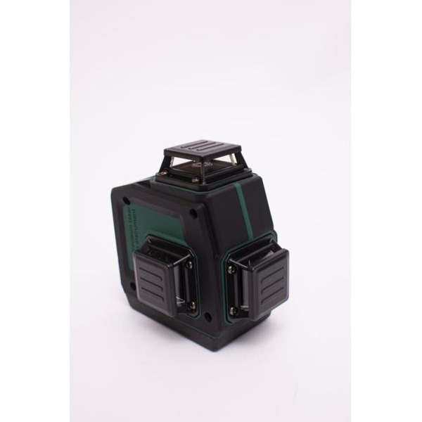 Лазерный нивелир FAVOURITE LL 12