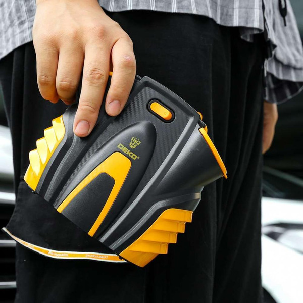 Насос автомобильный Deko DKCP200Psi-LCD Plus (065-0796)