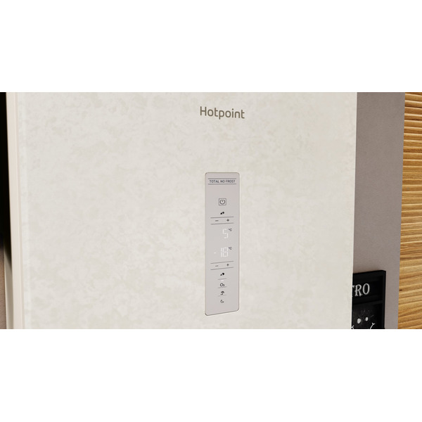 Холодильник-морозильник Hotpoint HT 8201I AB O3