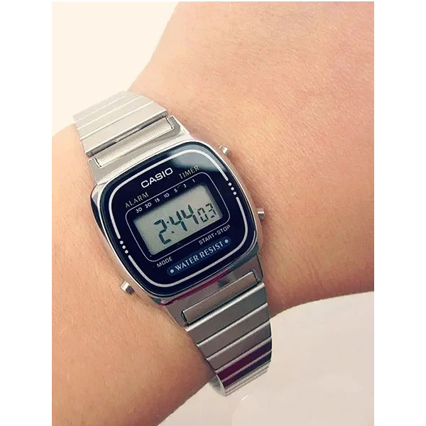 Наручные часы Casio Collection LA-670WA-1E