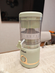 Беспроводная соковыжималка для цитрусовых Kitfort КТ-1171