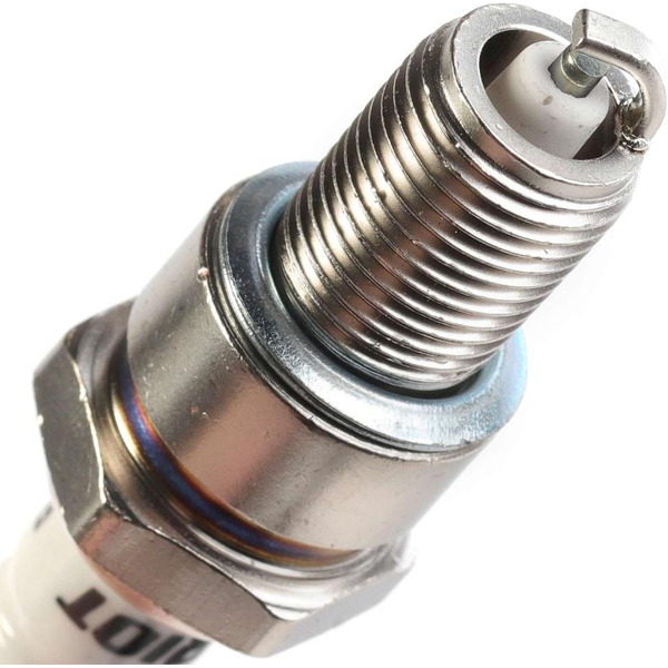 Свеча зажигания для 4-х тактных двигателей PATRIOT F7RTC-B 841102031