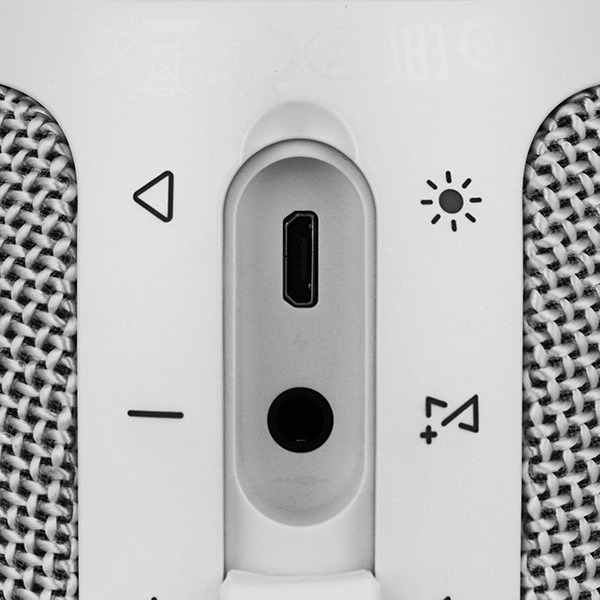 Портативная акустическая система JBL Pulse 3 white