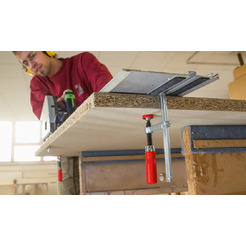 Струбцина цельностальная настольная Bessey GTR12