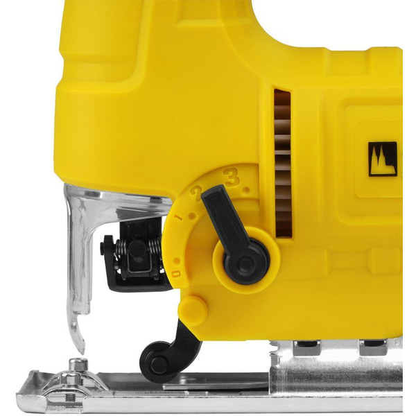 Электролобзик Kolner KJS 700V