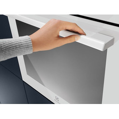 Духовой шкаф ELECTROLUX EOE7C31V