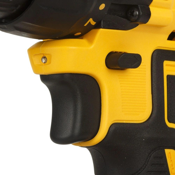 Дрель-шуруповерт DeWalt DCD777D2T-QW
