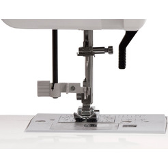 Швейная машина Janome 5117