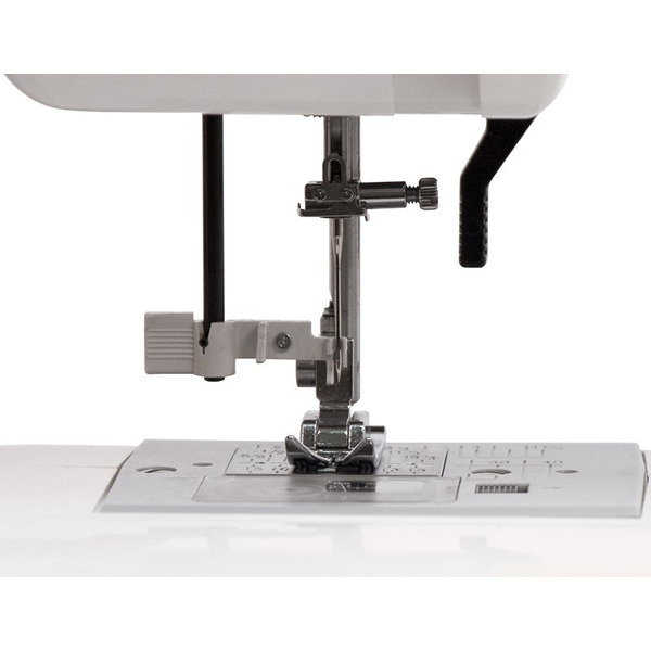 Швейная машина Janome 5117