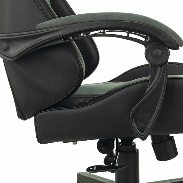 Кресло BRABIX Striker GM-121 (черное/серое) 532961