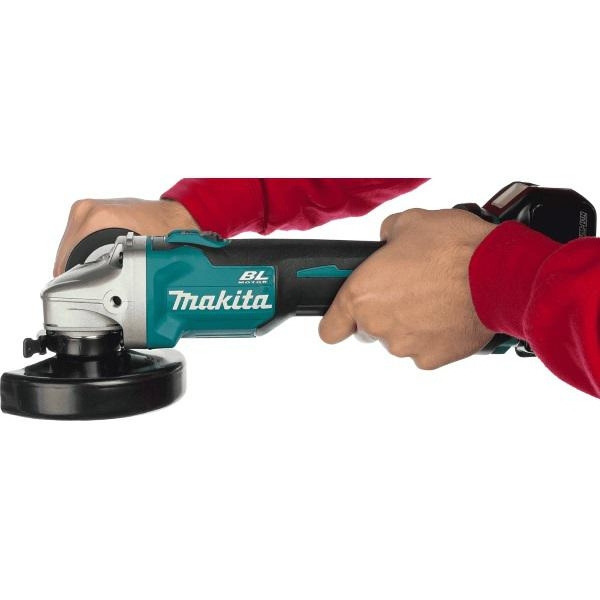 Шлифовальная машина Makita DGA504RF