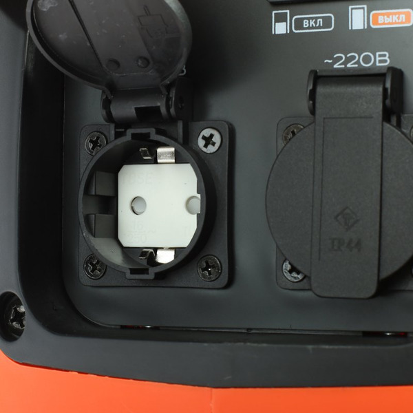 Генератор Patriot 2700I