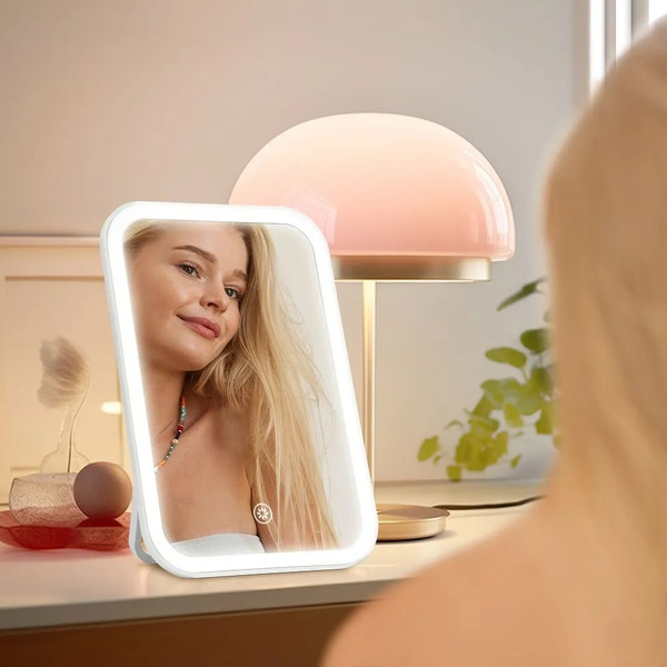 Косметическое зеркало Kitfort КТ-3169