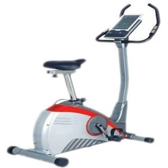 Вертикальный велотренажер FitnessArt BK-8702i