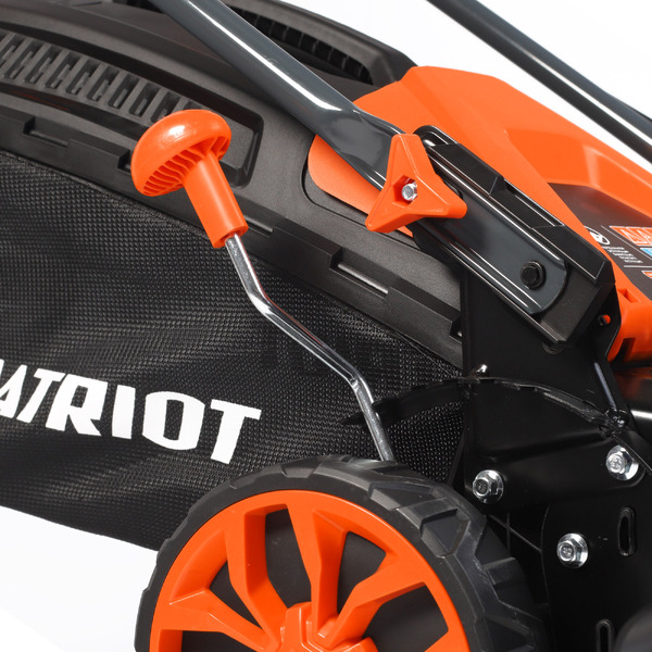 Газонокосилка Patriot PT 46