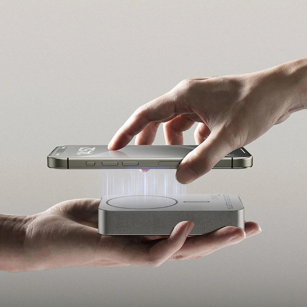 Внешний аккумулятор Momax IP133 Q.Mag X2 20000mAh (черный)