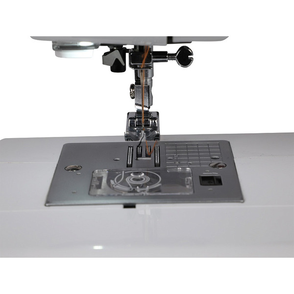 Швейная машина Leader Sewhome I