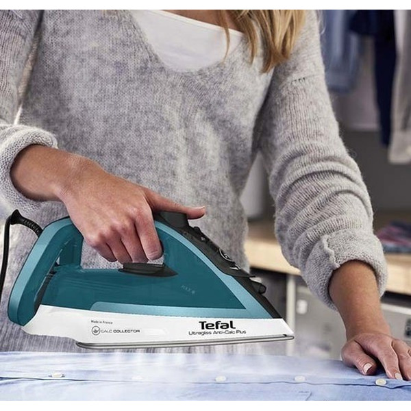 Утюг Tefal FV6844E0