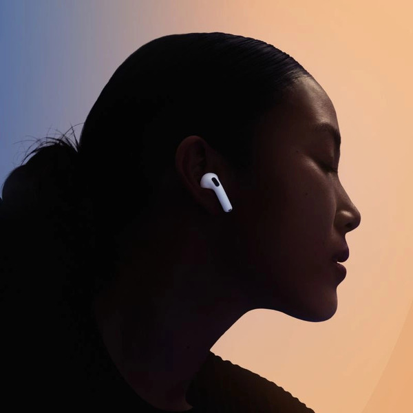 Беспроводные наушники Apple AirPods 4 (MXP63HN/A)