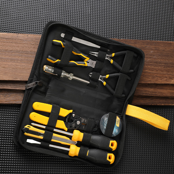 Набор ручного инструмента Deli EDL-C1011E