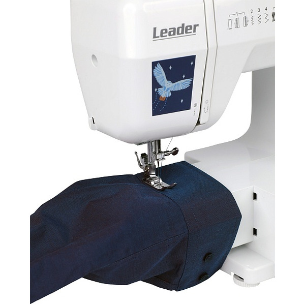 Швейная машина Leader Sewmagic