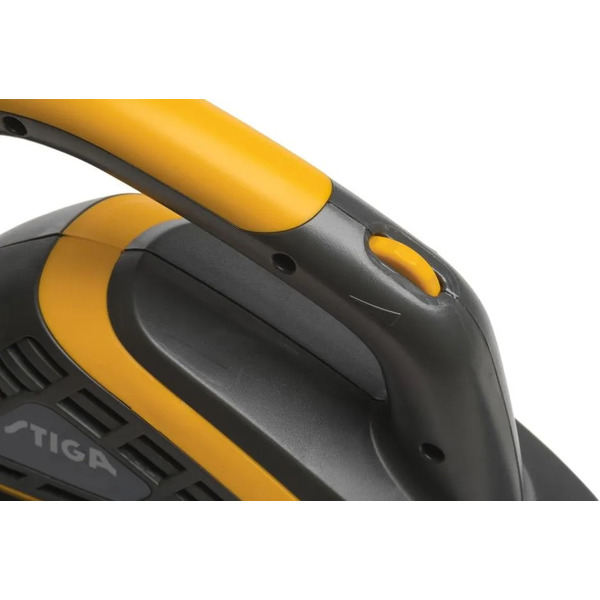 Воздуходувка Stiga BL 130c V 255260002/ST1