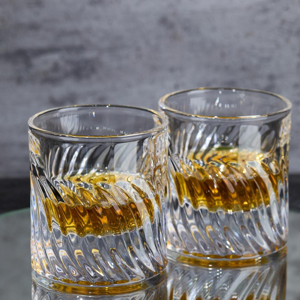 Набор бокалов для виски с охлаждающими камнями Makkua WSI05