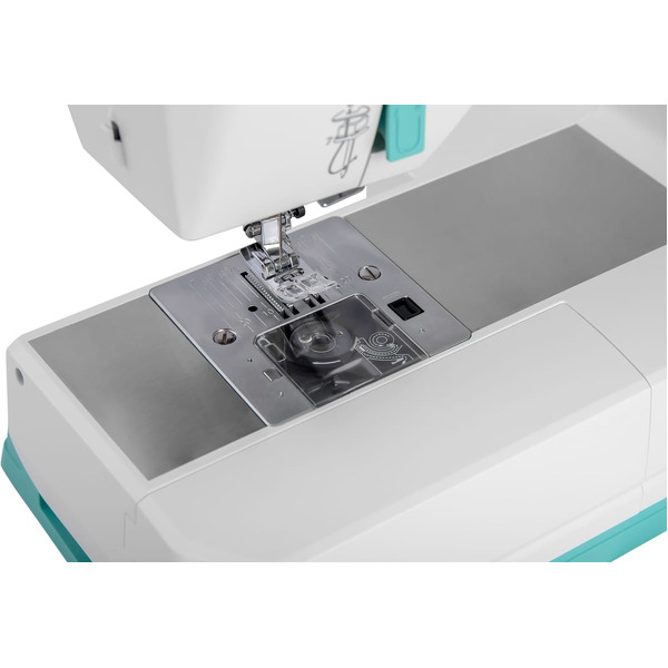 Швейная машина Necchi Q134A