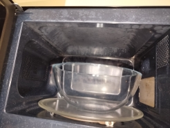 Микроволновая печь Midea MM720C2MC-B