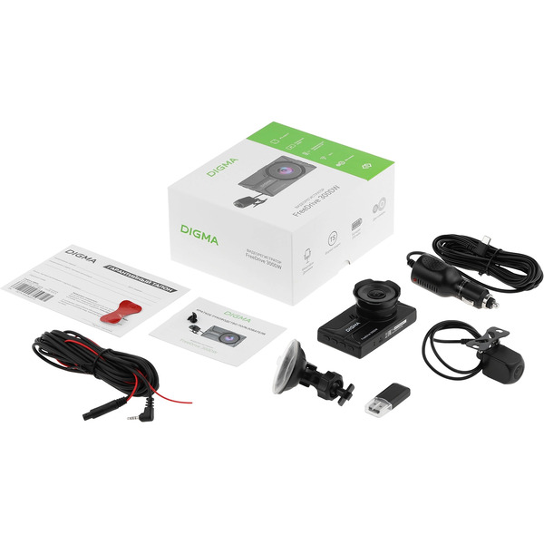 Видеорегистратор DIGMA FreeDrive 300DW