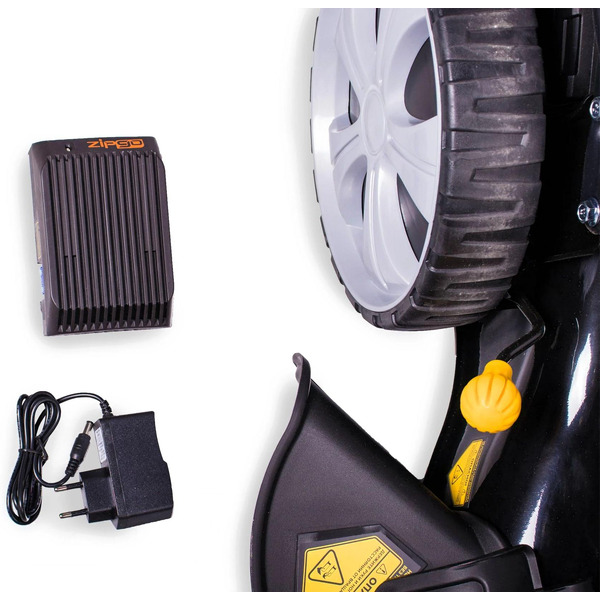 Газонокосилка бензиновая самоходная CHAMPION LM5346E