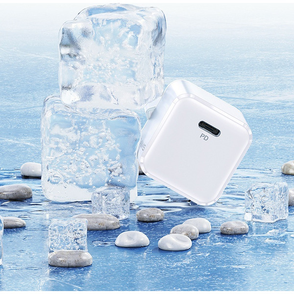 Сетевое зарядное устройство Usams US-CC140 T42 (белый)