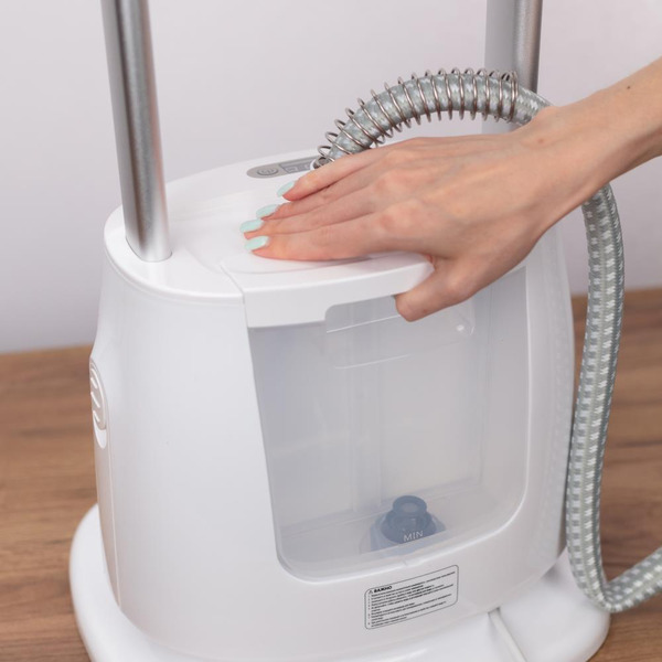 Отпариватель Evolution Steam Station 1