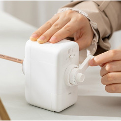 Точилка Deli E71165A (ассорти)