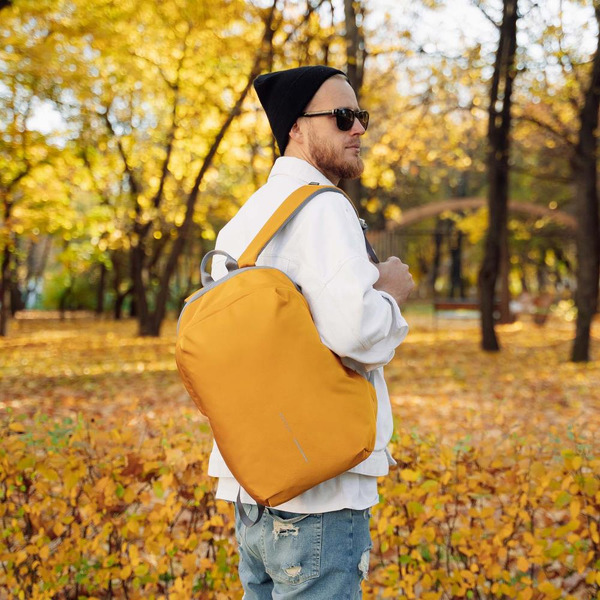 Рюкзак для ноутбука XD DESIGN Bobby Soft P705.798 (желтый)