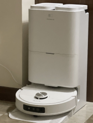 Робот-пылесос POLARIS PVCRAC 7790 Pro Wi-Fi IQ Home (белый)